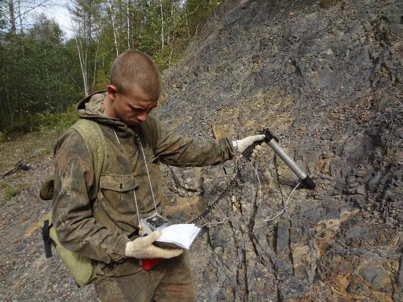 Пго-7в на ак 74м. Сибирское пго. Геодезисты в тайге. Пго-7 на ак-74. Дальневосточное пго.