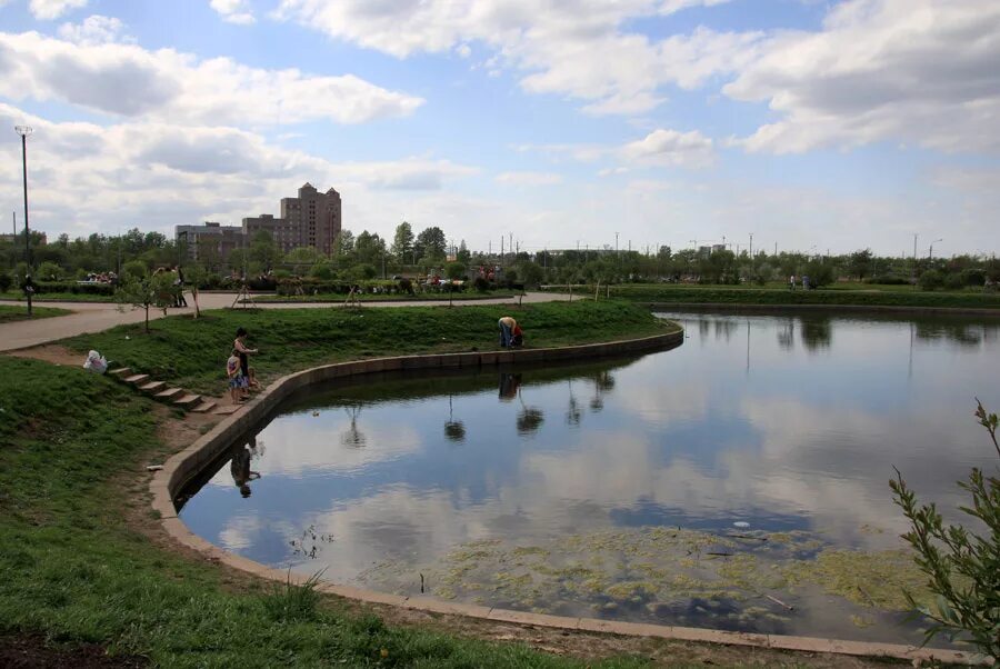 Парк интернационалистов санкт-петербург. Вода в фрунзенском районе. Спб парк интернационалистов фрунзенский район. Вода в фрунзенском районе. Вода в фрунзенском районе.