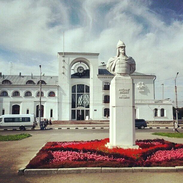 новгород жд вокзал. жд вокзал великий новгород. вокзал великий новгород. вокзал великий новгород вокзал великий новгород. великий новгород железнодорожный вокзал.