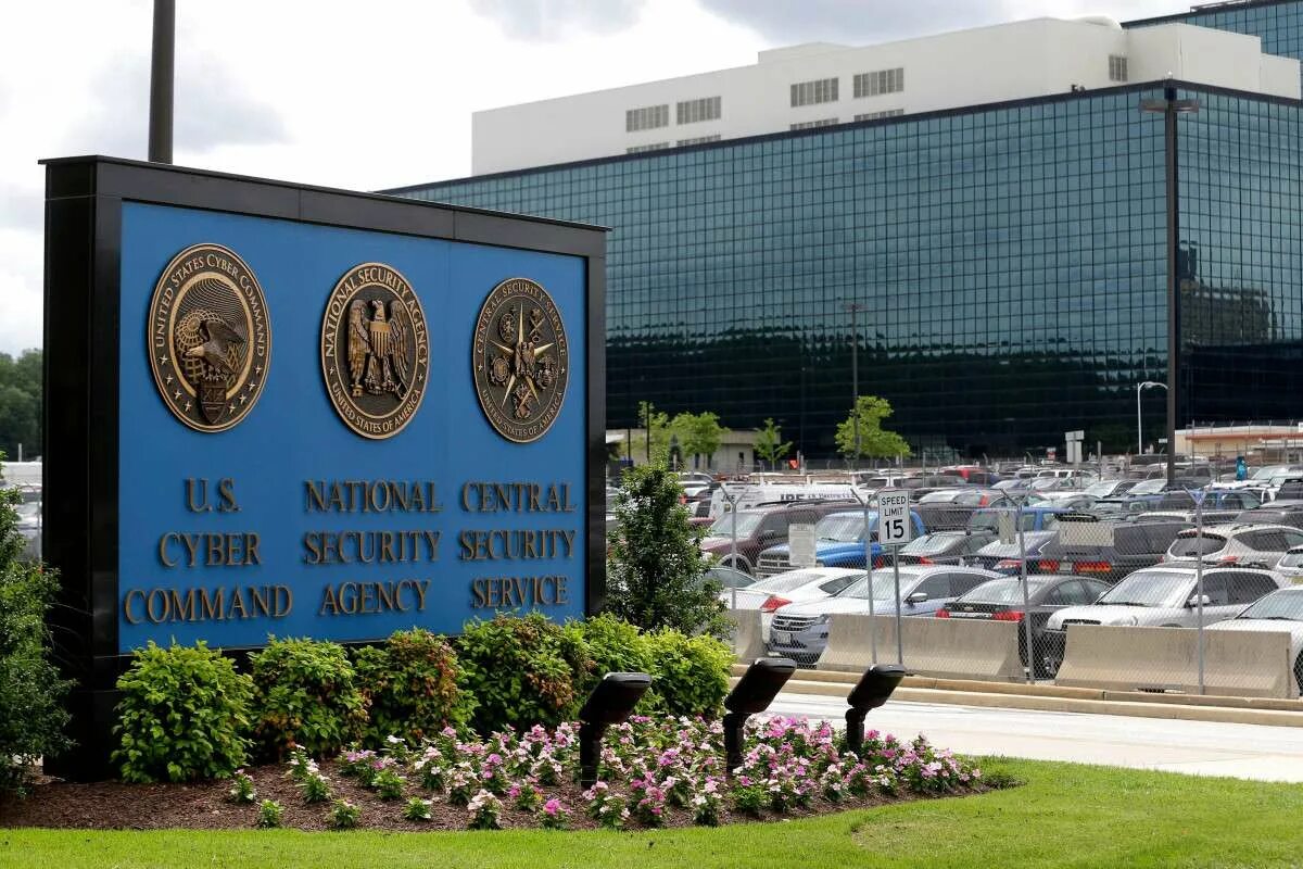 Анб сша. Сотрудник анб. здание анб в вашингтоне. фото анб. анб сша парковка.