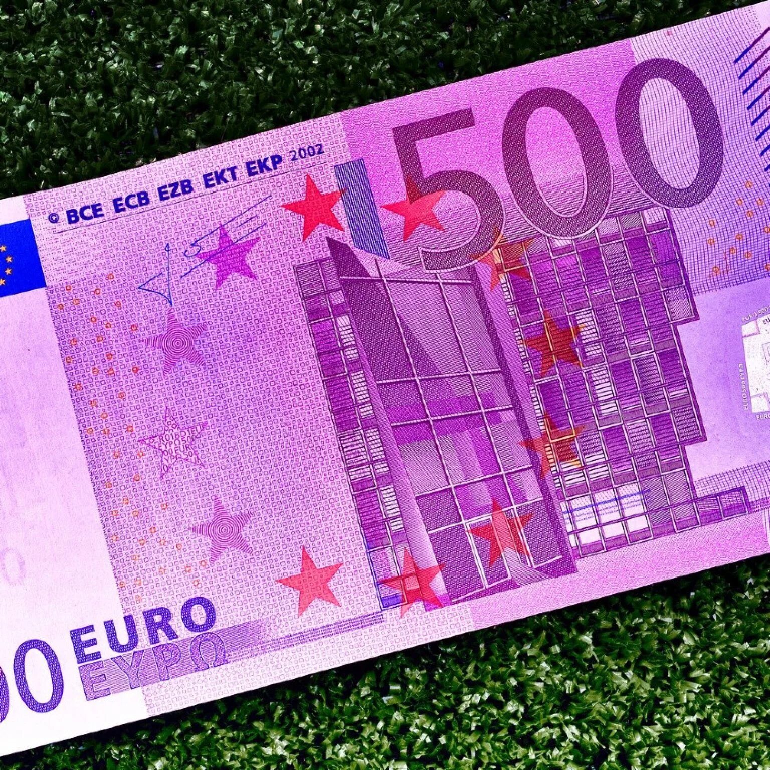 Купюра 500 евро 2024. Как выглядит купюра 500 евро. Купюра 500 евро. Купюра 500 евро 2024. Банкноты евро 500.