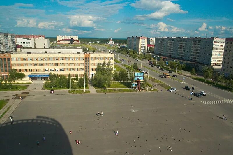 Сайт г усинска. Усинск Республика Коми. Усинск площадь города. Усинск Центральная площадь. Г Усинск Республика Коми фото.