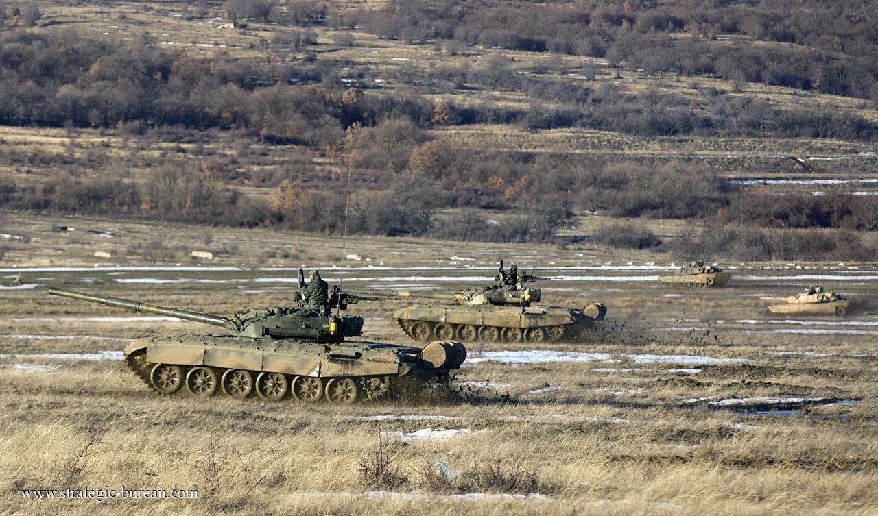 Абрамс и т72. М1 Абрамс и т72. Абрамс против т72. Т-72 vs Abrams. Т 72 против абрамса