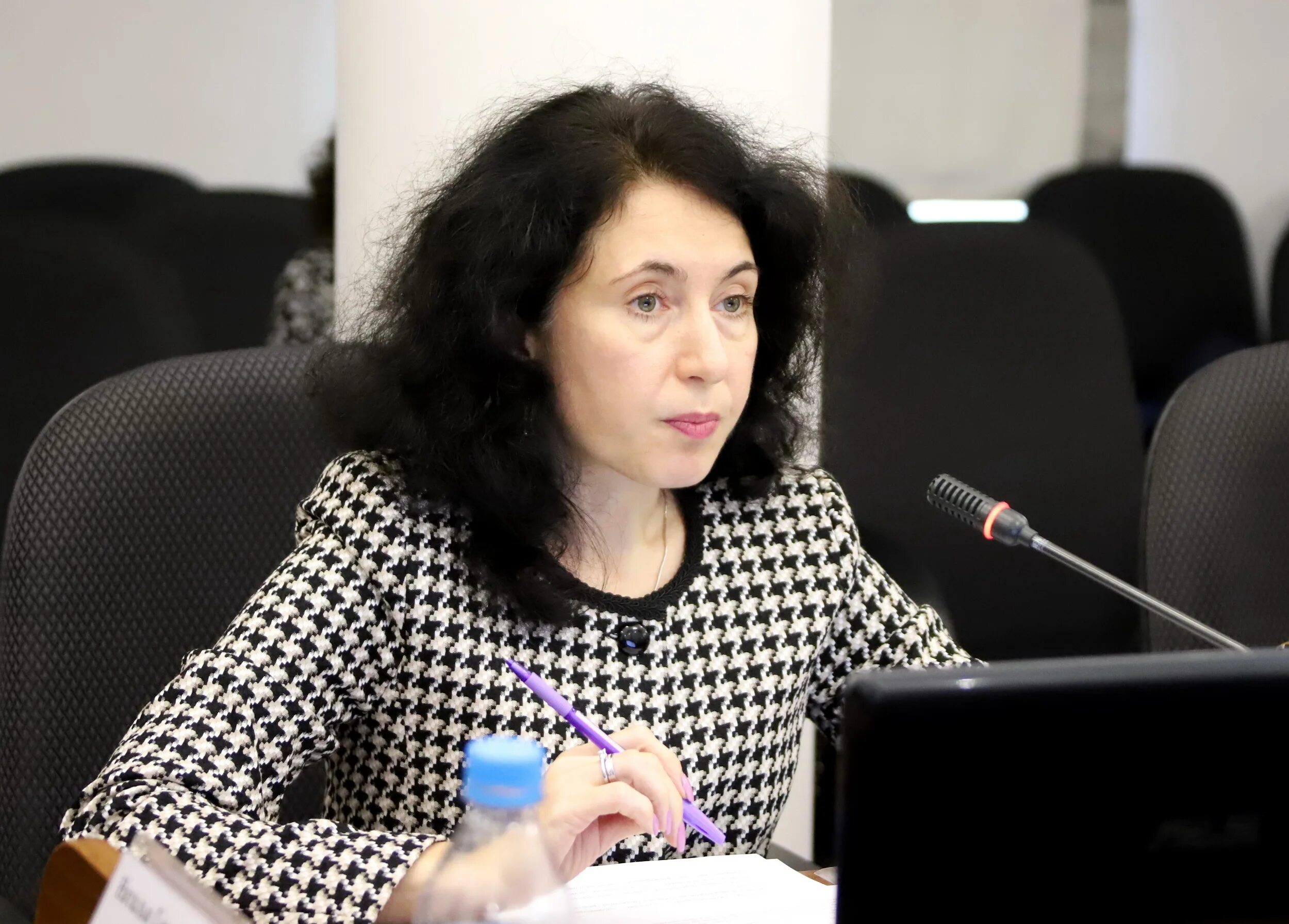 комитет по бюджету и налогам. комитет по бюджету и налогам. комитет по бюджету и налогам государственной думы. комитет по бюджету. бюджет.