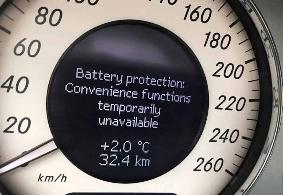 Ошибка battery. W211 Battery Protection:convenience functions temporarily unavailable драйв2. Battery Protection convenience functions temporarily unavailable. Максимальная скорость w211 5.5. Battery Protection convenience functions temporarily unavailable w211 перевод.