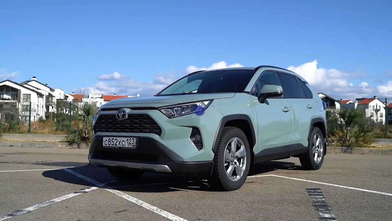 Тойота рав 4 хаки. Toyota rav4 2020 зеленый. Рав 4 2021. Тойота рав 4 новая серая. Тойота рав в екатеринбурге