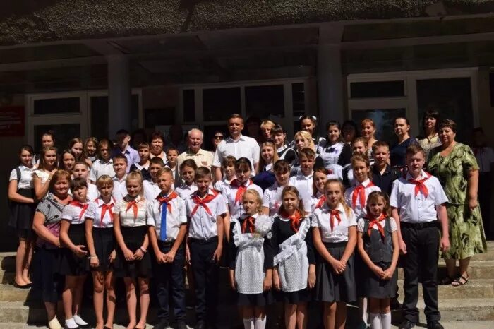 Горькая балка ставропольский погода. Горькая балка краснодарский край школа. Речка горькая балка в ставропольском крае. Река горькая балка. Село горькая балка новопокровский район.