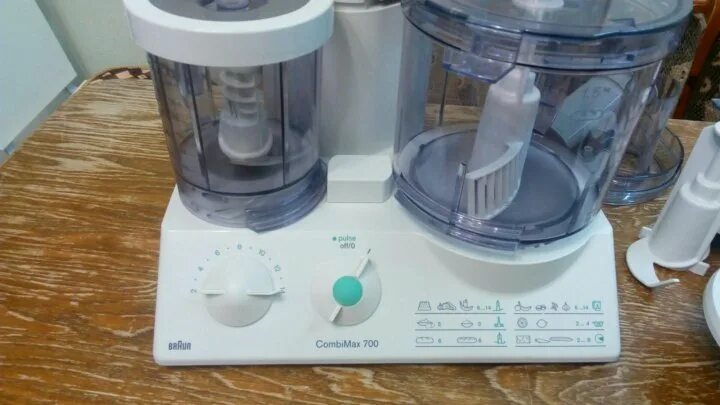 Браун 700. Braun COMBIMAX 700. Комбайн Браун комбимакс 700. Комбайн Braun 700 Vital. Кухонный комбайн Браун комбимакс 700 функции.