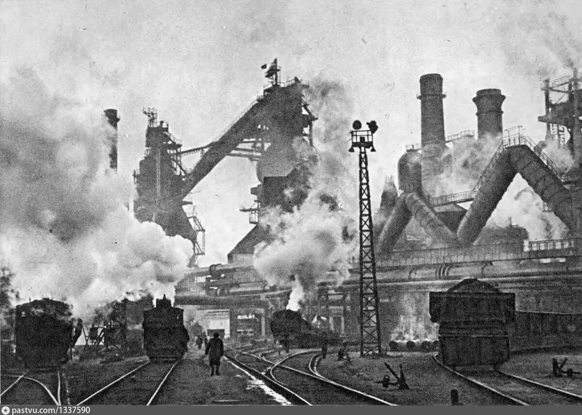 Заводы построенные в годы первых советских пятилеток