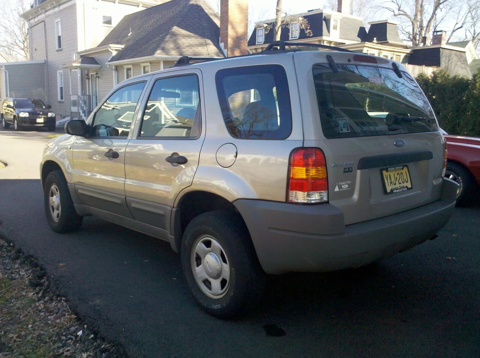 Форд эскейп 2001 года. Форд Эскейп 2001. Ford Escape XLT 2001. Ford Эскейп 2001. Ford Escape xls 2001.