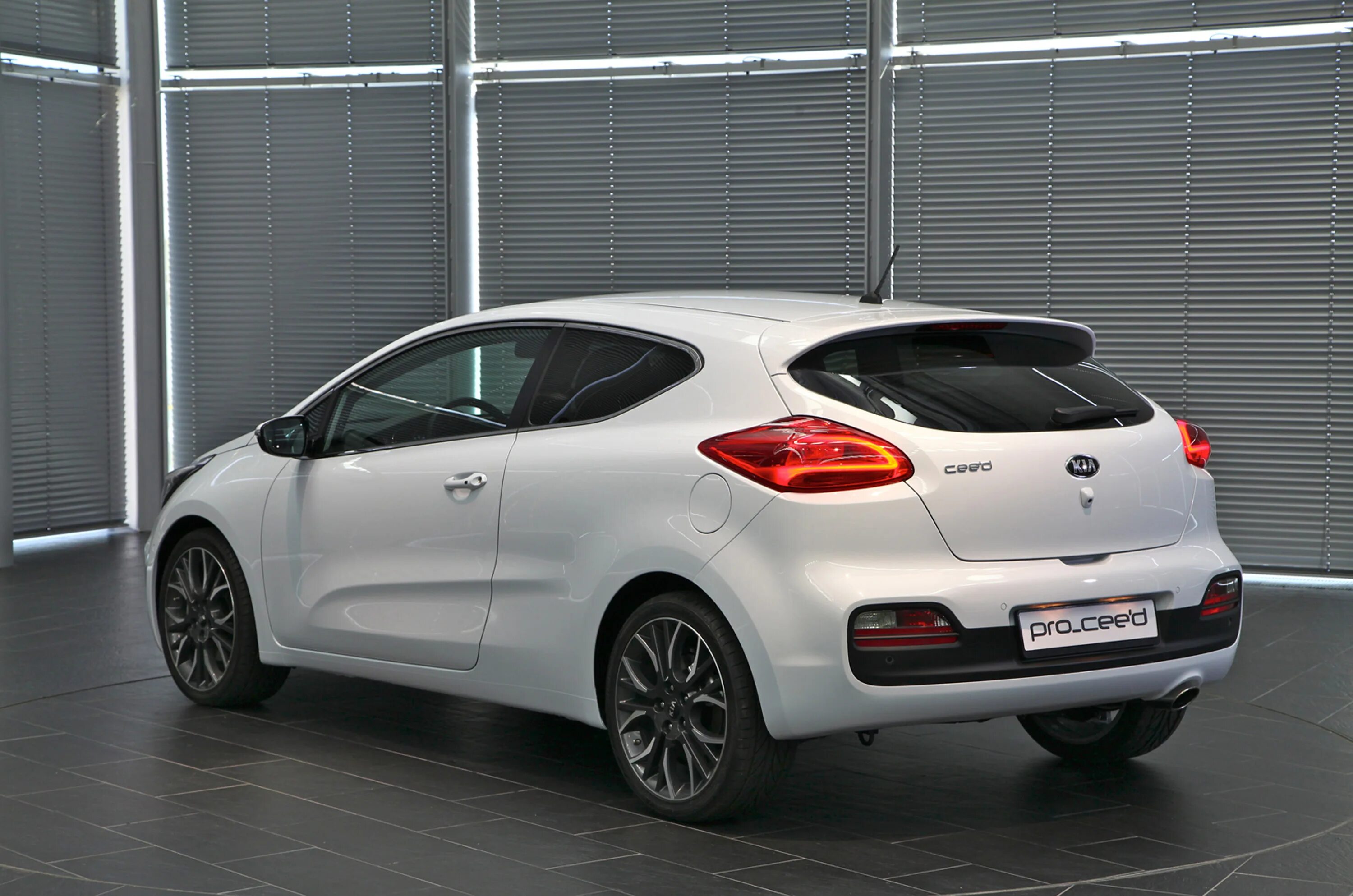 Kia Ceed 3 хэтчбек. Киа СИД хэтчбек 3х дверный. Kia Ceed 3 дверная. Kia Ceed 3 купе.