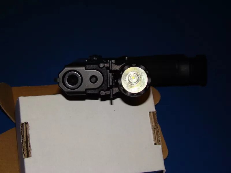 Gran power. Лазерный прицел grand power t12. grand power t12 лазерного целеуказателя. grand power olight фонарь. гранд пауэр т12 подствольный фонарь.