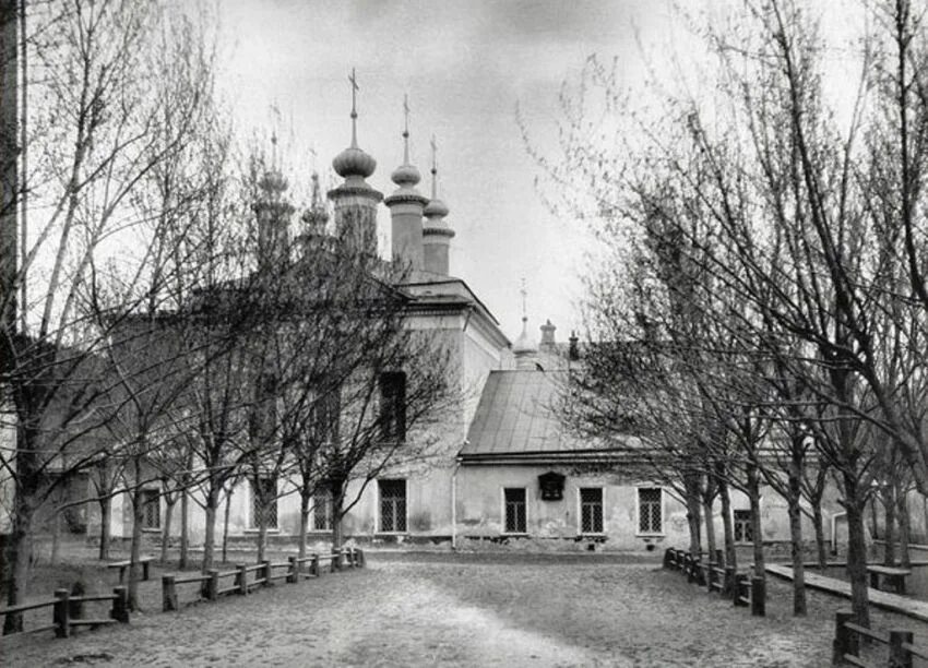 Храм софии премудрости в средних садовниках. Храм святой софии в москве. софийская набережная церковь. церковь святой софии, премудрости божией в средних садовниках. софийский собор в москве на софийской набережной.