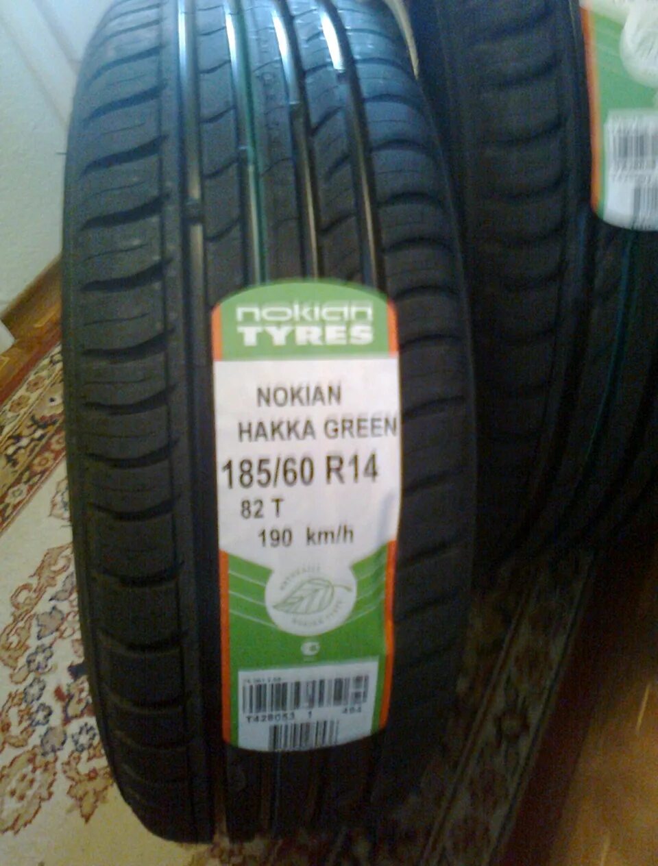 Шины nokian tyres hakka green. Nokian Tyres Hakka Green 3. Резина лето Нокиан Хакка Грин. Tyres Hakka Green 3 185/60 Хендай акцент. Шины Нокиан Хакка Грин 3 потрескались.