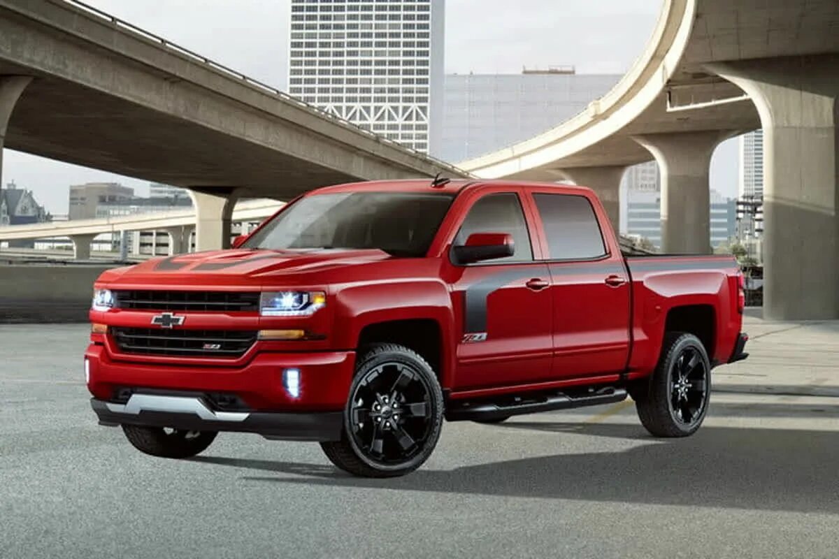 Купить шевроле сильверадо. Chevrolet Silverado 2018. Шевроле Сильверадо 2018. Chevrolet пикап Сильверадо. 2018 Chevrolet Pickup.