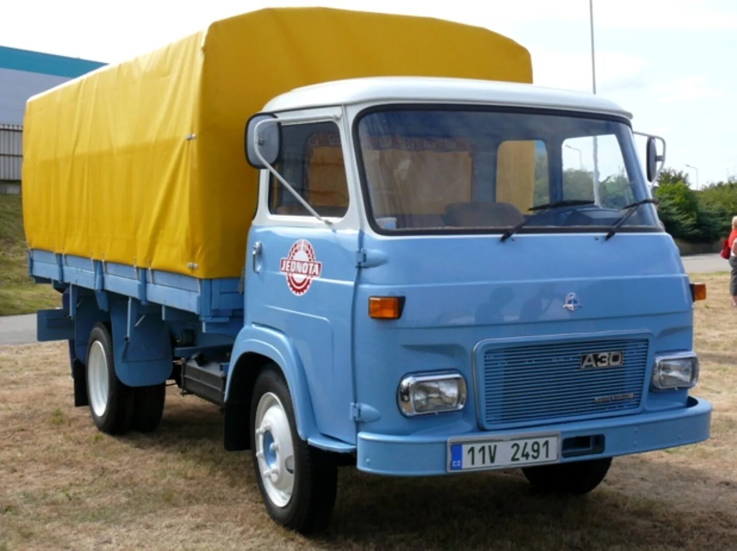 Грузовички яйца. Грузовик Avia a31. Avia a31 фургон. Грузовик Daewoo-Avia d90. Avia a31 бортовой.