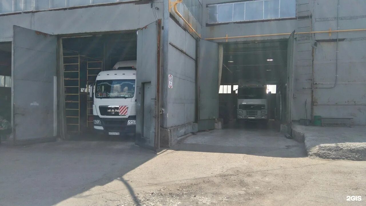 Автобаза нн. Автобаза казань ямашева 92. грузовой автосервис автобаза. грузовой автосервис казань. автомобильные ворота под грузовой автосервис.