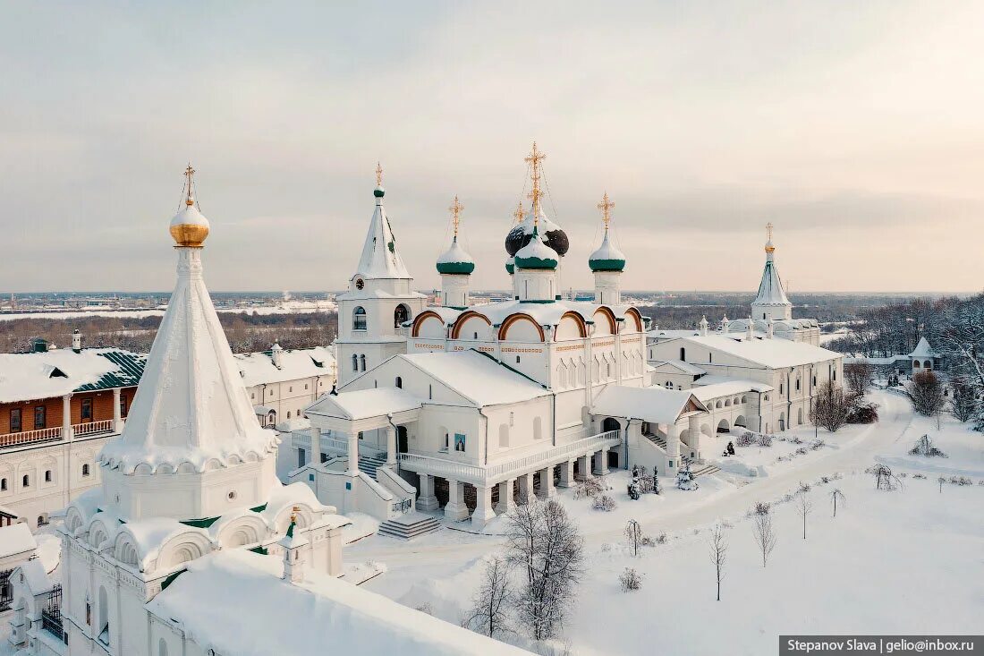 Поволжская столица. Печерский монастырь Нижний Новгород. Вознесенский Печерский монастырь Нижний Новгород. Вознесенский Печерский монастырь Нижний Новгород зимой. Нижний Новгород монастырь мужской Печерский зима.