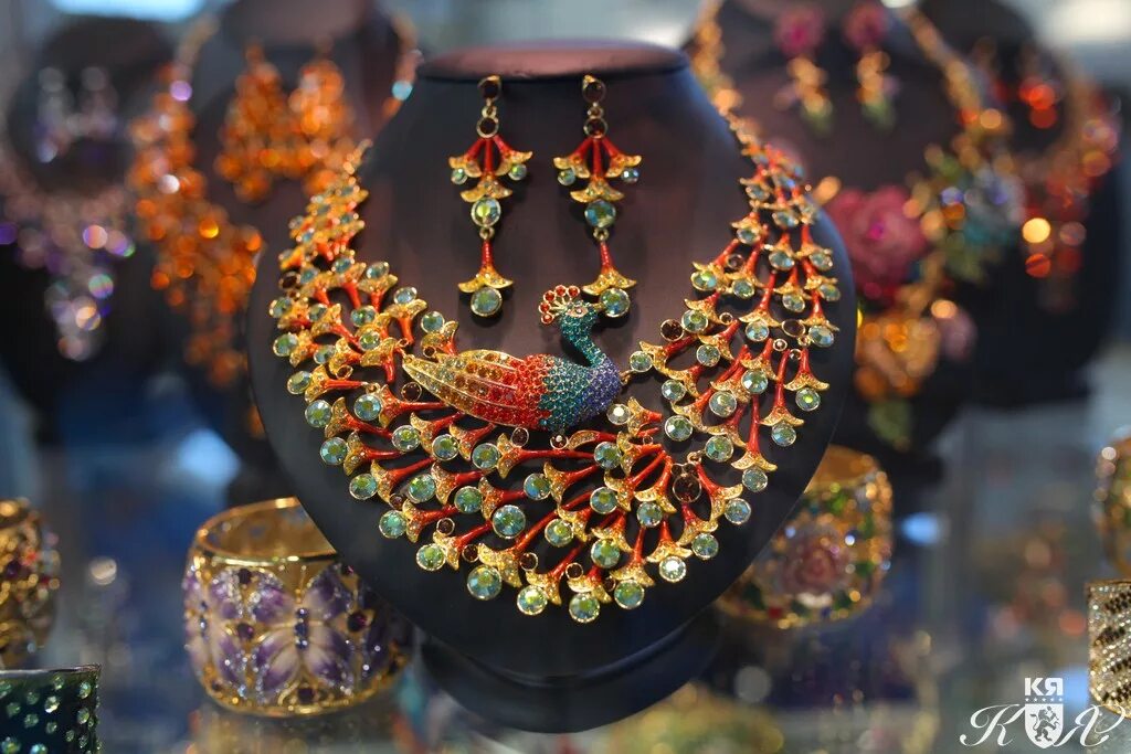 брендовые украшения из серебра. мир украшений профдискаунтер. мир украшений москва. мир украшений москва. ценные украшения картинки.