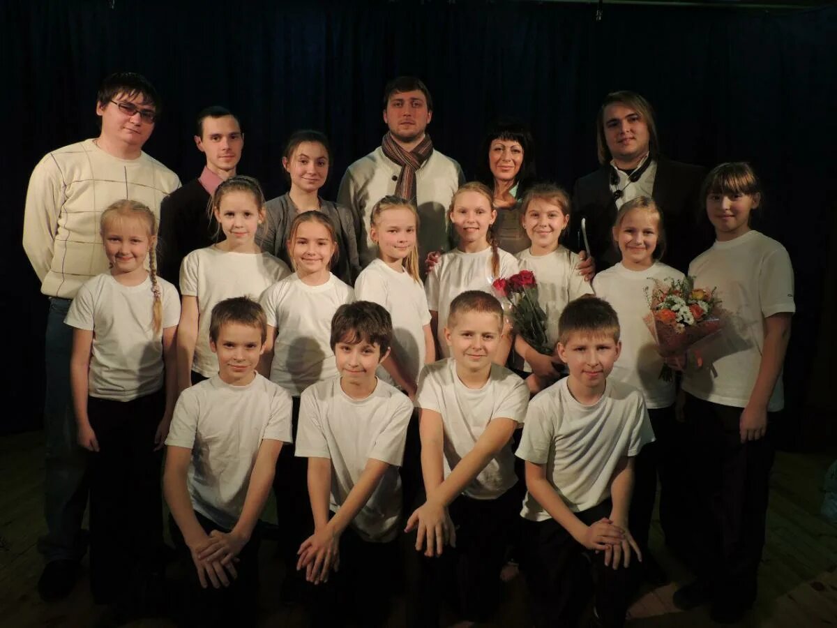 Коллектив театра. Участие в спектакле. Музыкальная театральная студия ворона. Театральная студия ворона. Музыкальный театр студия.