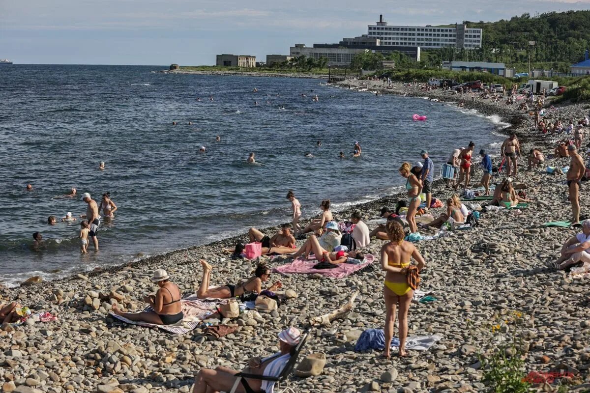 Почему закрыли пляж. Владивосток пляжи. Пляжи дальнего Востока. Приморский пляж. Пляжи Приморья Владивосток.