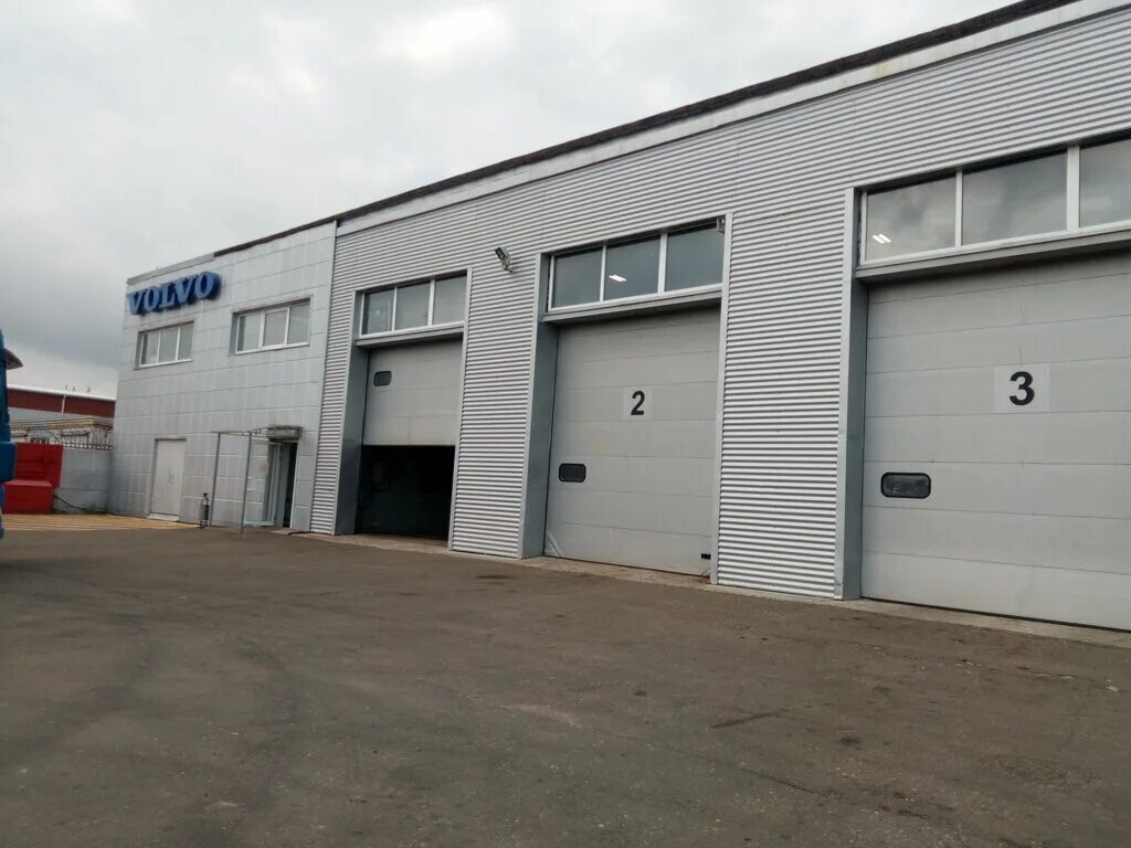 Грузовой сервис ярославль. Грузовой сервис изнутри. Грузовой автосервис. Грузовой сервис ярославль. Яртраксервис ярославль, промышленная улица, 12а.