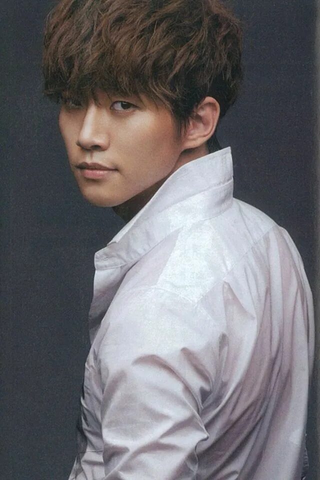 Джунхо. Чун Хо 2pm. Lee junho 2pm. Lee Joon ho. Ли Чун Хо (Lee Joon ho).