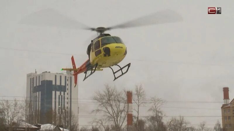 Вертолёты санавиации Тюмень. Вертолет в Тюменской области в болоте. Вертолет в болотах Тюменской области. Вертолет санавиации Иваново. Вертолеты над железногорским водохранилищем