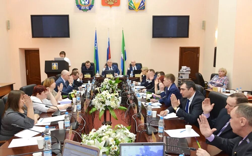 александр морозов мэр пыть-ях. санитарный врач хмао. губернатор хмао в радужном. прокуратура хмао-югры ханты-мансийск. мэр урая.