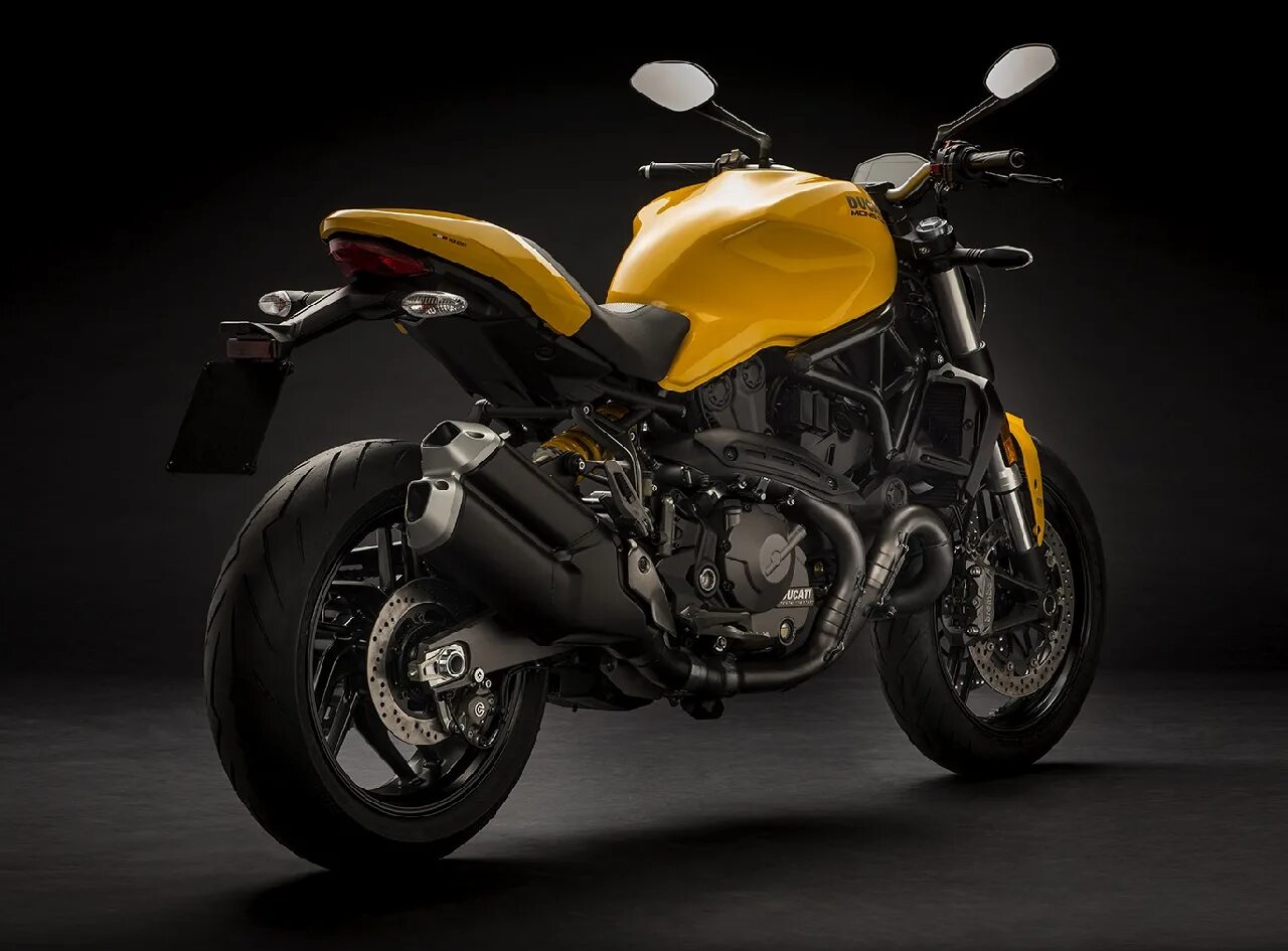 Ducati monster 821. Дукати монстр 821. Дукати мотоцикл 821. Ducati Monster 821 2020. Дукати монстр 2020.