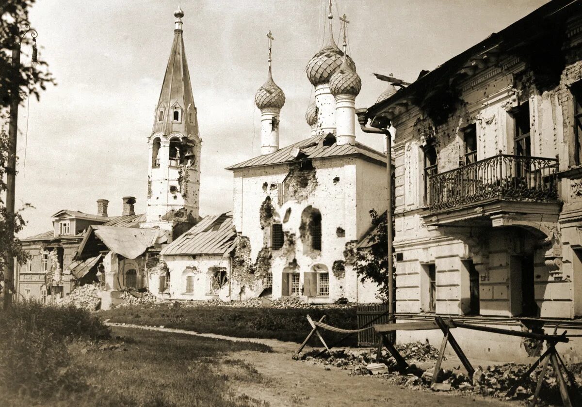 Церковь до революции. Ярославское восстание 1918 года. церковь николы рубленого ярославль. разрушенный ярославль в 1918. ярославль 1918 год мятеж.