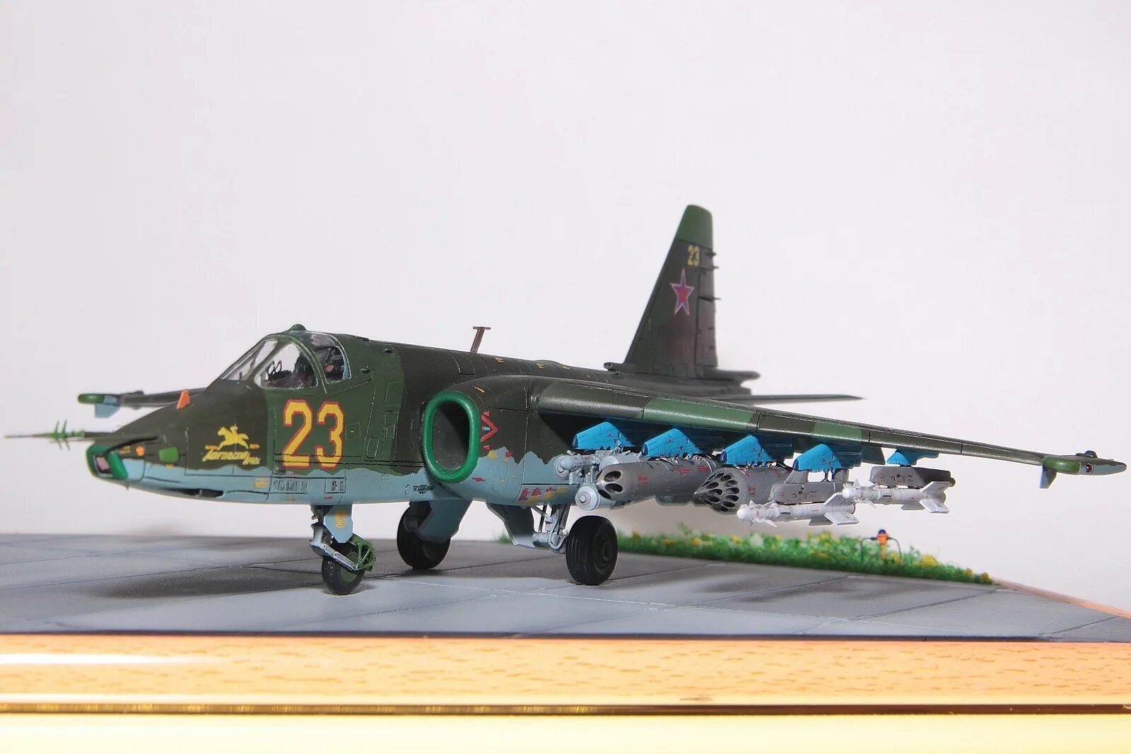 Су-25 1/72. Су 25 модель. Модель самолета Су 25. Су-25 1/48.