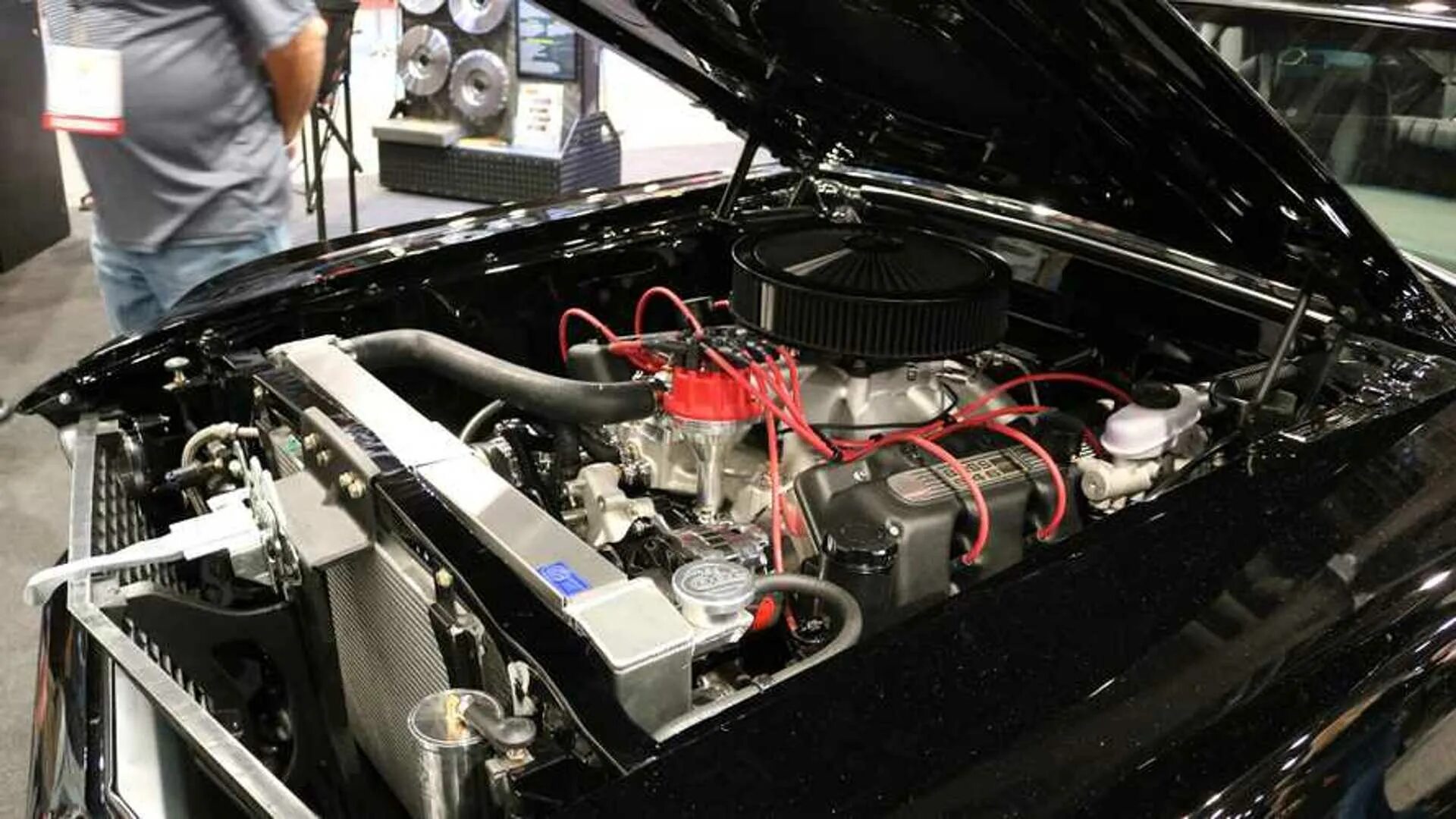 Звук двигателя форд. Ford Mustang 429 двигатель. Форд Мустанг босс 429. Ford Mustang 1969 engine. Под капотом Мустанг 1969.