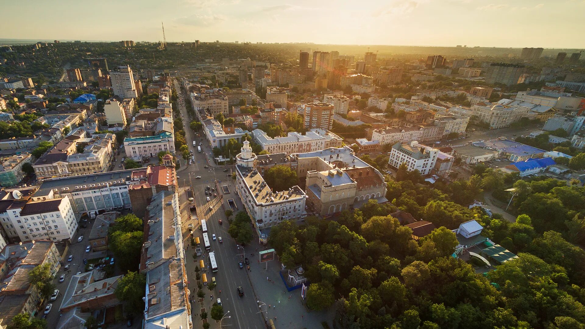 Ростов окружение. Ростов-на-Дону центр города. Ростов на Дону центр. Ростовская область столица Ростов на Дону. Ростов на Дону с птичьего полета.