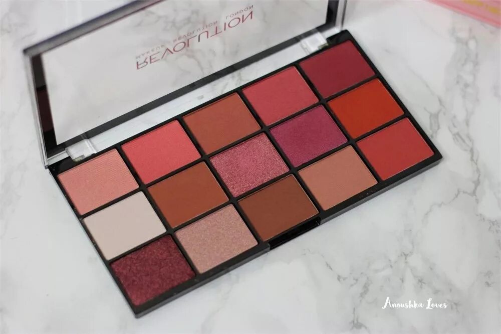 Revolution палетка reloaded palette. Revolution reloaded palette iconic fever. палетка теней revolution reloaded. палетка теней revolution reloaded iconic vitality. палетка революшн reloaded.