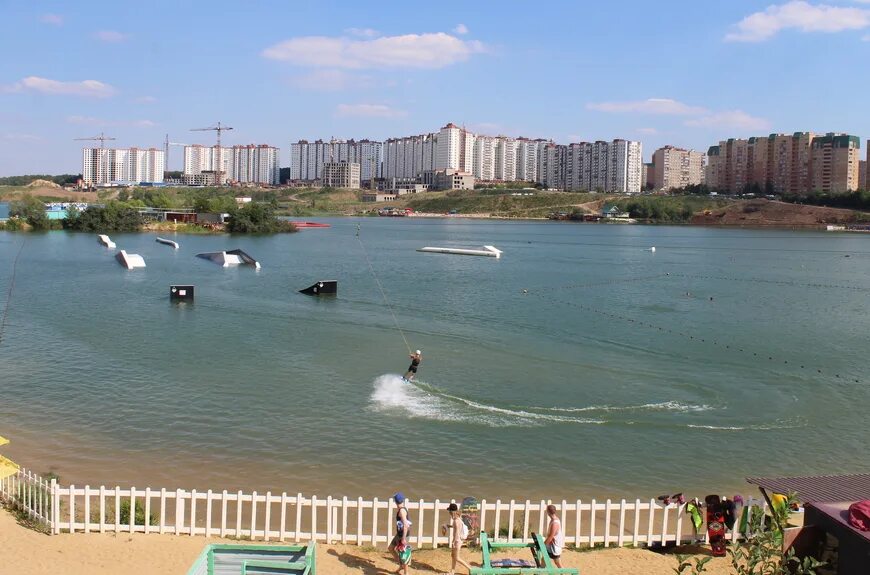 Видео в дзержинском. Парк дзержинск. Дзержинский ул. Город дзержинский 2017 год. Дзержинский карьер пляж.