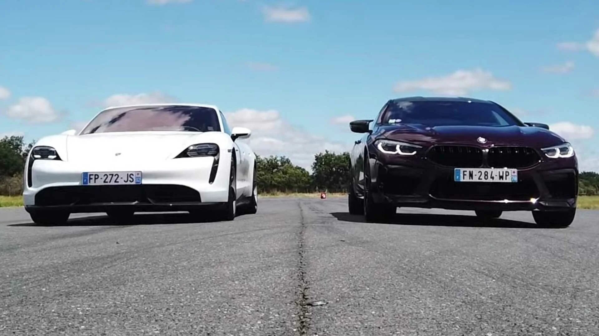 М 8 против 5. БМВ м8. BMW 8 Gran Coupe vs Porsche. BMW m8 vs Porsche 911. Porsche 911 Turbo s 992 vs BMW m8 Competition.