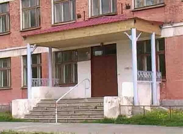 школы города краснотурьинска. школа номер 15 краснотурьинск. школа 4 краснотурьинск. город красснотуринск шкода интернат. школа 15 краснотурьинск.
