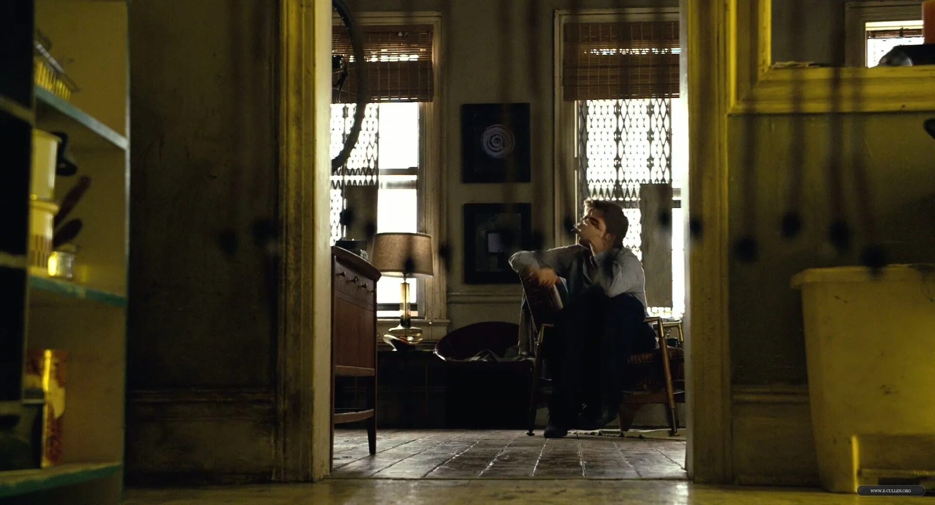 Роберт паттинсон. Помни меня фильм 2010. Роберт паттинсон помни меня 2010. Помни меня фильм 2010. Помни меня 2010 трейлер.