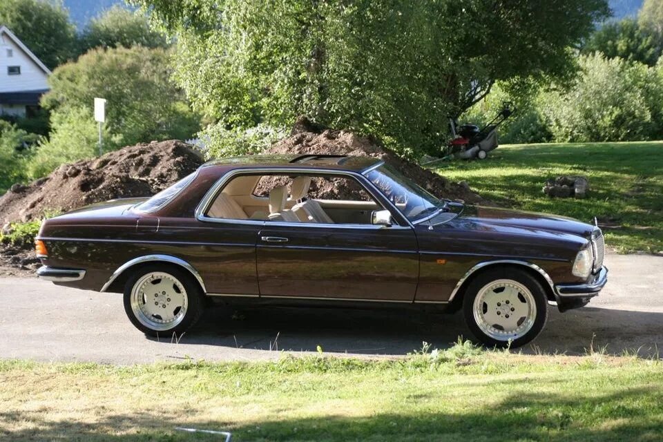 Mercedes W123 Coupe 230 CE, 77год- 24 039км-16500евро! - DRIVE2