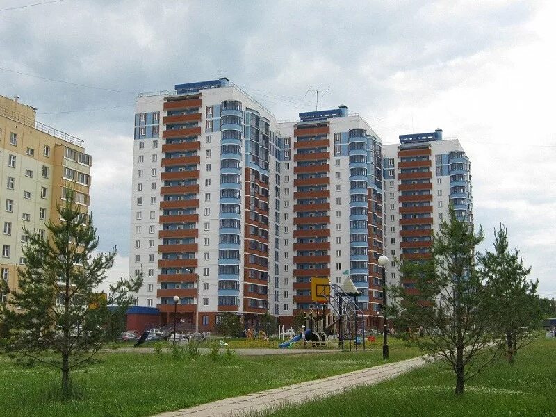 чистые пруды киров чистопрудненская улица 1. микрорайон чистые пруды киров. мостовицкая 7 киров. чистые пруды киров. жилой комплекс чистые пруды киров.