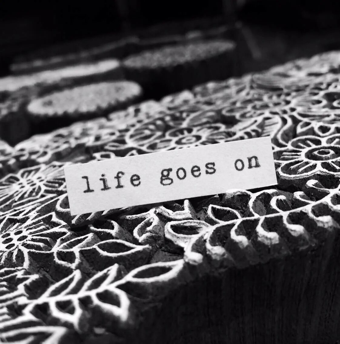 Life goes only. Life goes on. Обои Life goes on. Life's gone. Life goes on обложка.