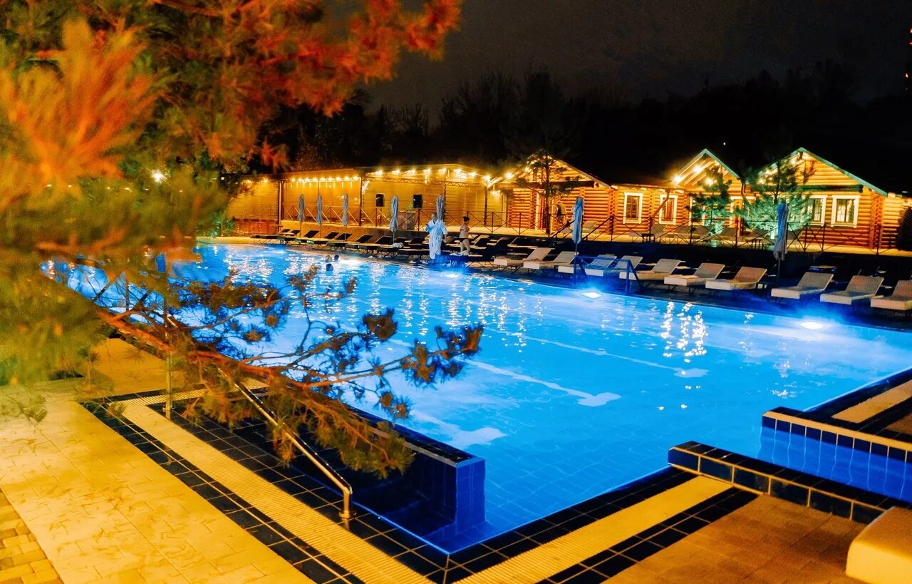 Сити крик сайт. City Creek Thermal Club Ростов-на-Дону. Бассейн City Creek. City Creek бассейн Ростов. Бассейн на республиканской Ростов на Дону.