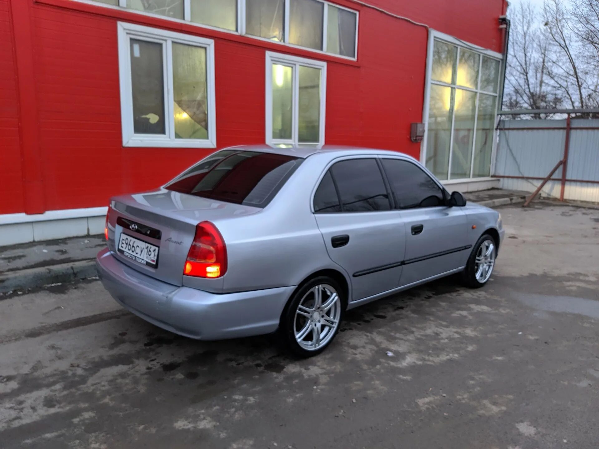 Accent диски. Хендай акцент r 15. hyundai accent r16. хендай акцент r16. хендай акцент r17.