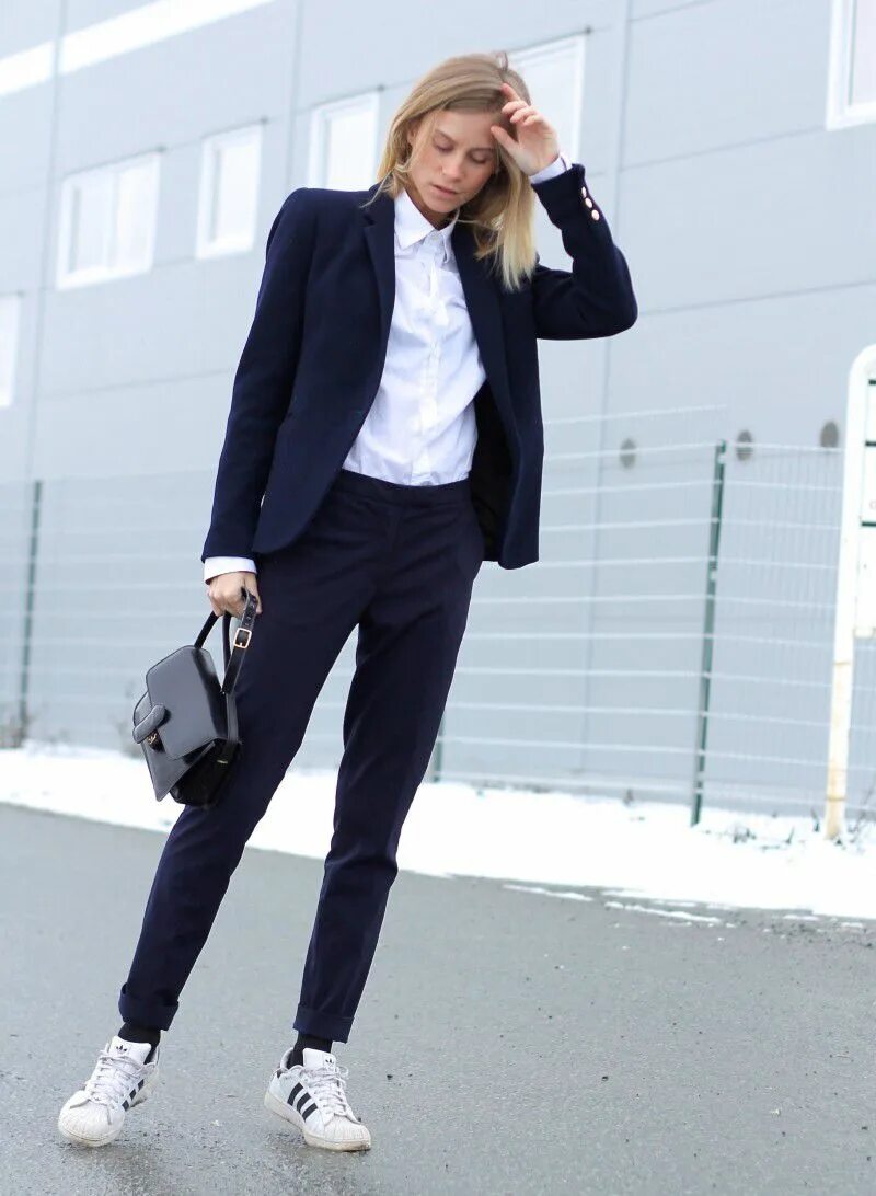Le tailleur femme chic - plus de 100 idées de look pour une femme de caractère F