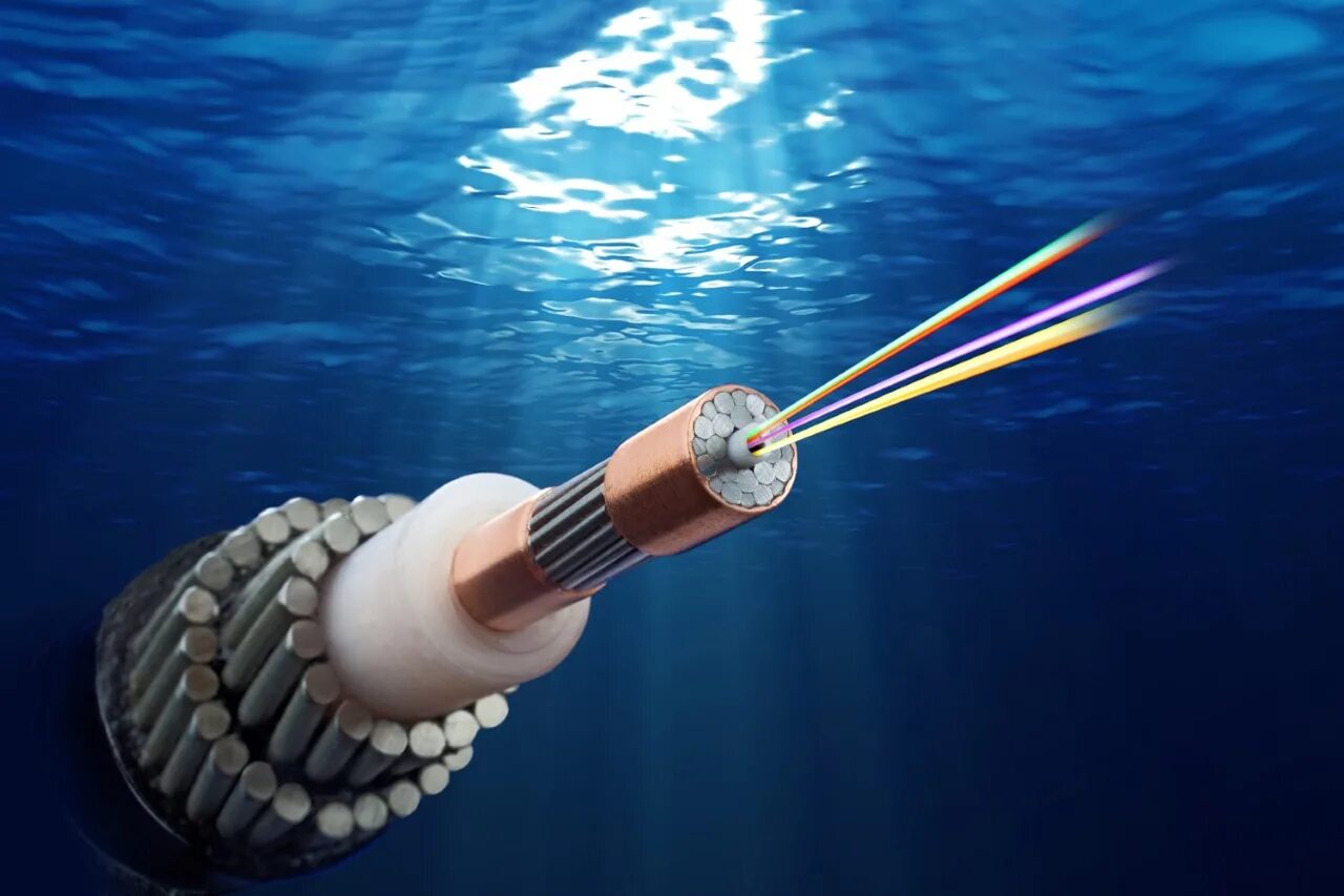 Кабели интернета на дне океана. Трансатлантический оптоволоконный кабель. Подводный кабель. Подводный интернет кабель. Подводный оптоволоконный кабель.