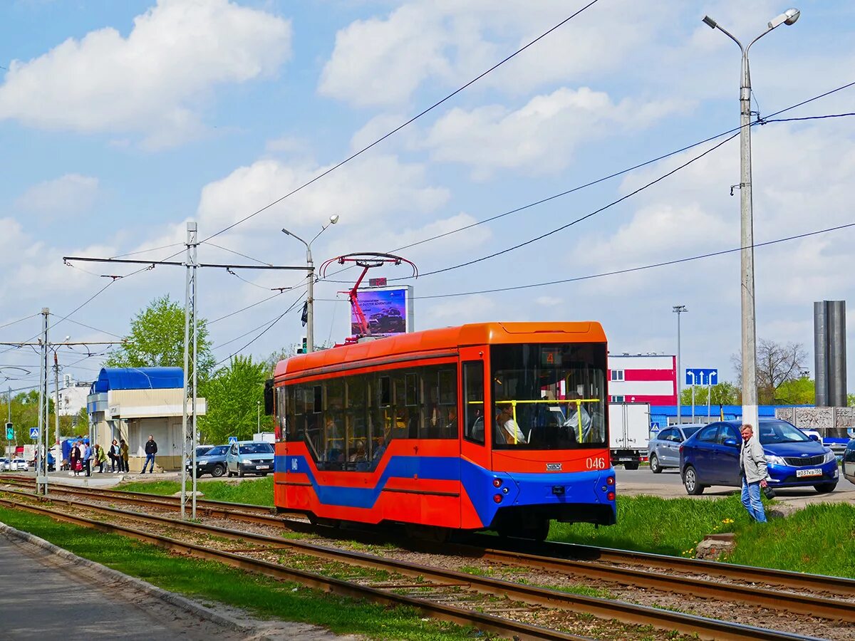 Октябрьская революция 205 коломна. Трамвай 90 Коломна\. Коломна Октябрьской революции 205. 71-407 Коломна. Коломна трамвай в депо.