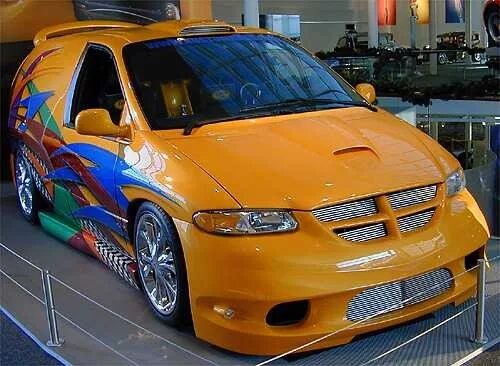 Тюнинг караван. Dodge Caravan 3 Tuning. Dodge Grand Caravan 2004 Tuning. Тюнингованный dodge Caravan. Dodge Caravan 2003 Tuning.