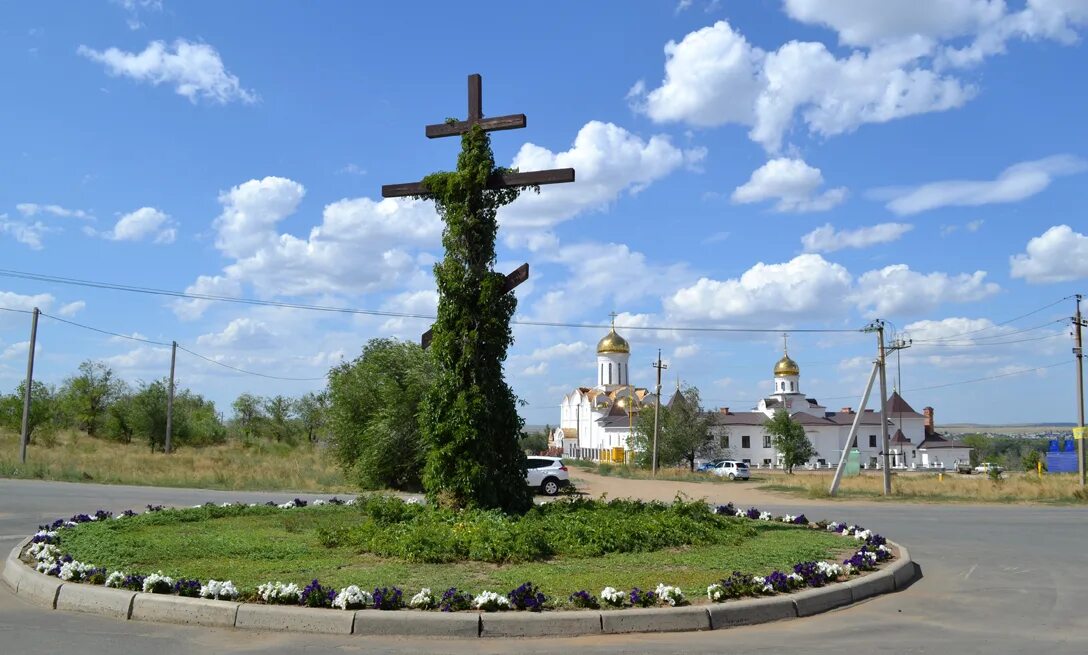 Орск монастырь иверской. Монастырь в орске на озтп. Иверский монастырь орск. Иверский монастырь орск. Орский иверский монастырь.