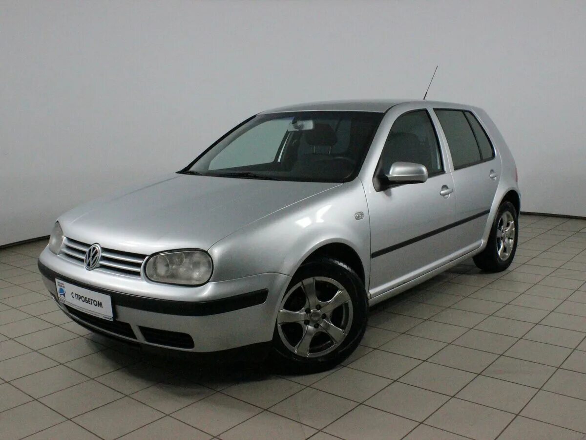 Volkswagen golf 4 2003 года. Гольф 4 2003 год. Фольксваген гольф 4 1997. Фольксваген гольф 2003г. Гольф 4 2003 год.